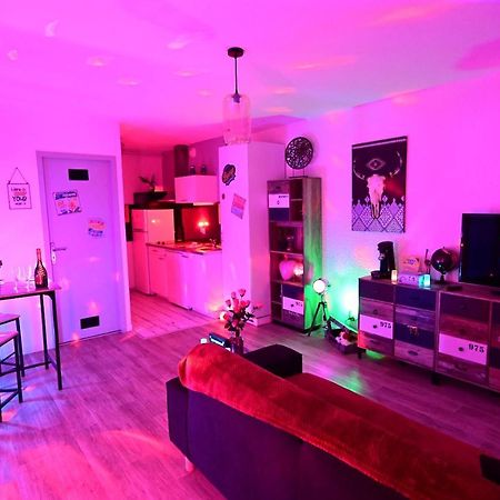 Luxe Sauna Privatif Et Grand Bain Jacuzzi A Deux A Biscarosse Plage Pour Nuit Romantique Avec Decoration Led Et Bougies Biscarrosse Exteriér fotografie